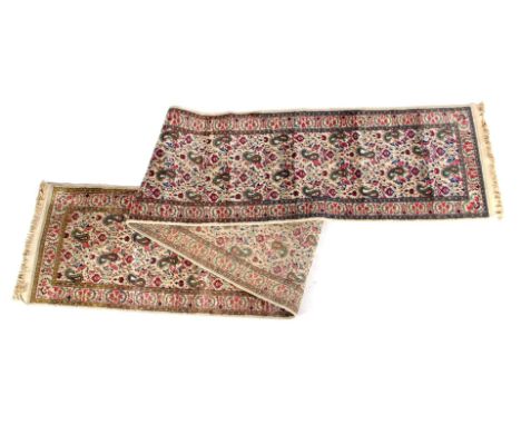 Hand-knotted oriental runner, 511x78 cm