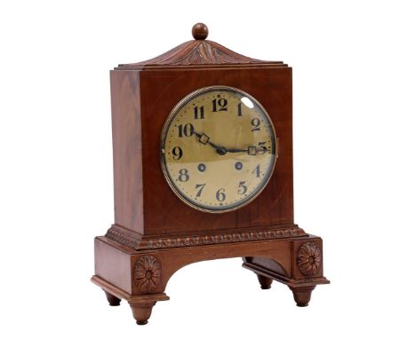 Table clock in walnut cabinet, Lenzkirch, 31 cm high