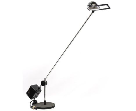 Blackened aluminum and plastic adjustable table lamp, design by 3 architects; De Pas, D'Urbino and Lomazzi for Stilnovo, mode