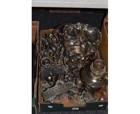 Silver Plated Ware - a three-section hors d'oeuvres dish; an oval entree dish; cruet stands; oil lamp; etc