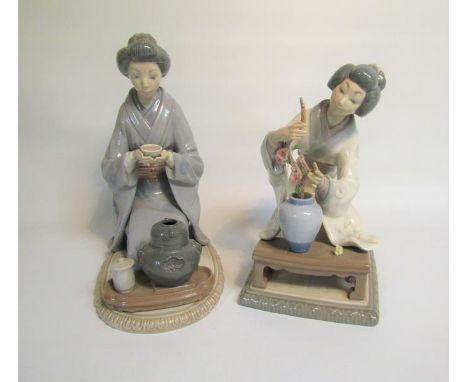 Two Lladro porcelain figurines - Japanese girl flower decorating, model no.4840, 19cm h, and a Japanese ceremonial girl, 22cm