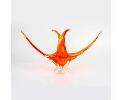 This exquisite and majestic work of mid-century art glass is crafted with the heritage of Murano techniques, using the techni