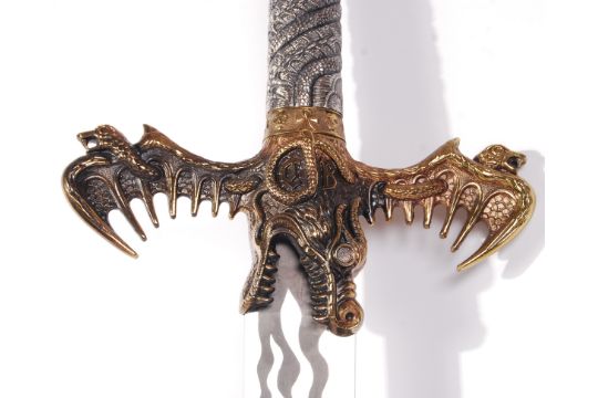 A Large Replica Style 1 1 Scale Dragon King Large Fantasy Decorative Sword Steel And Brass