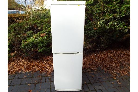 A Bosch Classixx Maxx Freedom Performance Fridge Freezer 171cm H