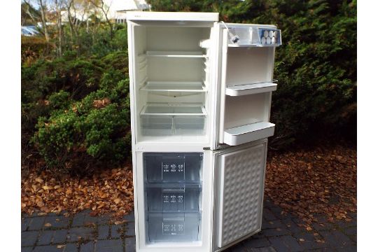 A Bosch Classixx Maxx Freedom Performance Fridge Freezer 171cm H