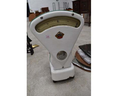 A set of vintage shop scales, labelled Smiths Lancaster