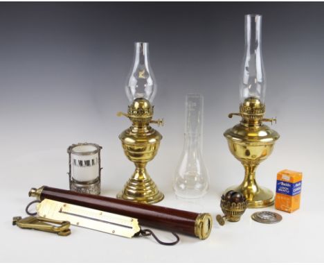 A mid-19th century mahogany cased and lacquered brass single drawer telescope, 81cm extended, with two early 20th century bra