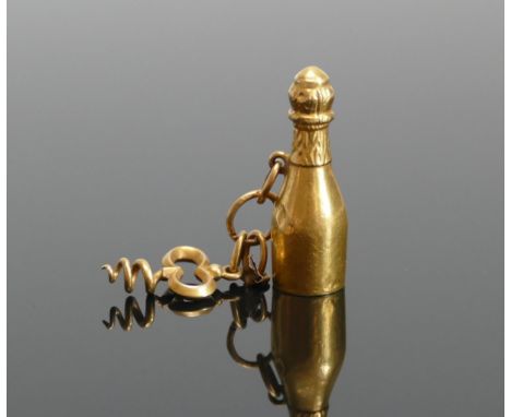 An Antique 15ct Gold Champagne Bottle with corkscrew charm, 3.26g 