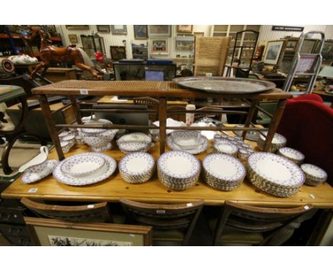 Extensive Spode ' Fleur De Lys ' Dinner Service comprising Gravy Boat and Saucer, Lidded Soup Tureen, Lidded Tureen, Oval Ser