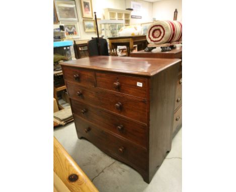 Georgian Mahogany Chest of Drawers on Bracket Feet