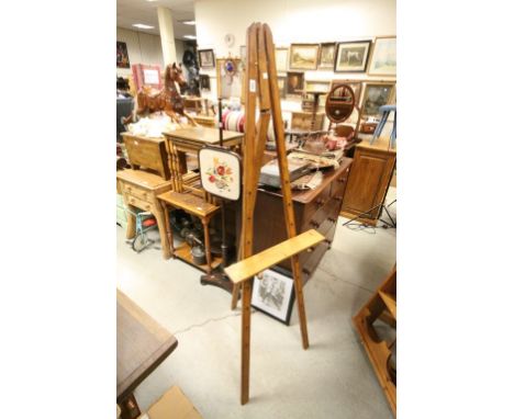 Vintage Pine Picture Easel