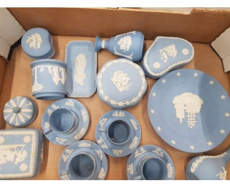 A mixed collection of Wedgwood jasperware items to include 4 coffee cans and saucers, lidded trinket boxes, vases etc (1 tray