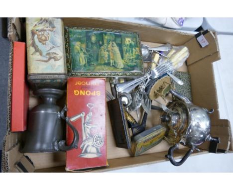 A mixed collection of items to include boxed spong mincer,  pewter tankard, vintage tin boxes, loose cutlery etc 