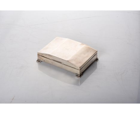 A  SILVER HINGED CIGAR BOX, H. B. BROTHERS, BIRMINGHAM, 20TH CENTURY Rectangular-shaped, engine turned cover and sides, doubl