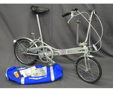 BICKERTON PORTABLE FOLDING BICYCLE with case and manual