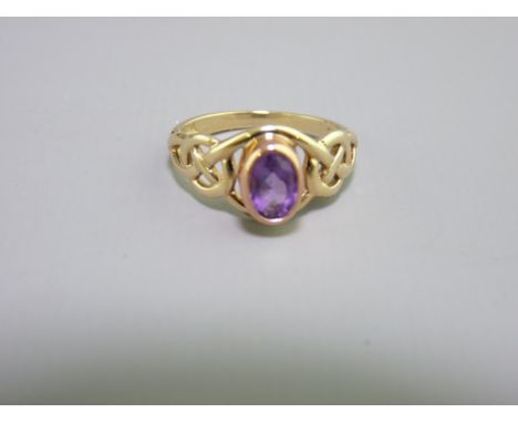 9CT CLOGAU GOLD RING entwined knot design and amethyst in rose gold setting, size N, 3grms gross