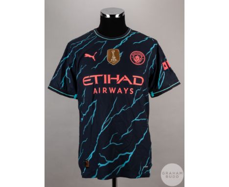 Kevin De Bruyne navy blue No.17 Manchester City short-sleeved away shirt, 2023-24, Puma, size M, crew neck collar, printed ba