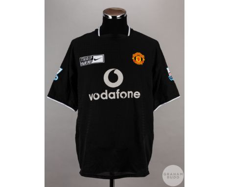 Liam Miller black No.17 Manchester United short-sleeved shirt, 2005,&nbsp;Nike, size L, crew neck collar, embroidered badge, 