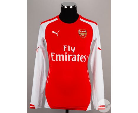 Alexis Sanchez red and white No.17 Arsenal v. Hull City long-sleeved shirt, 2015, Puma, M, with crew-neck collar and printed 