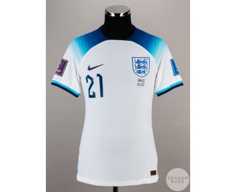 Ellen White white No.21 Women's England short-sleeved shirt, 2022, Nike, size M, crew neck collar, badge and Wales 29/11/22 p