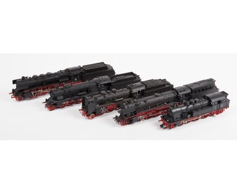 5 HO continental locomotives by various makes. By Rivarossi, Fleischmann and Roco, all German DR/DB examples – 4 tender locom