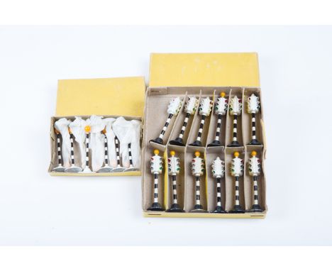 2 Dinky Toys Trade Packs. A box of Belisha Beacons (777) comprising 12x Belisha beacons. Together with a box of Robot Traffic