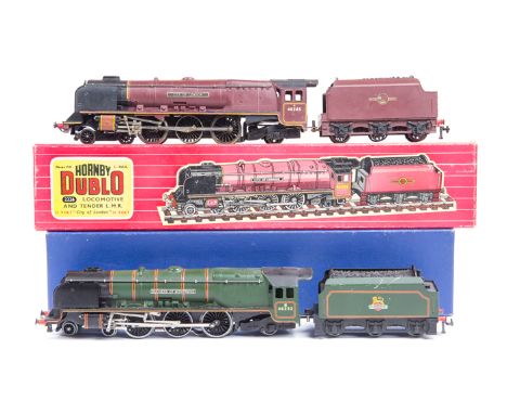 2 Hornby Dublo tender locomotives. A 3-rail BR Coronation Class 4-6-2, Duchess of Montrose 46232, in lined Brunswick Green li
