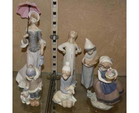 Lladro handmade ceramic figurines, six in the lot 