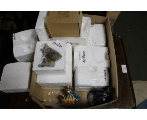 A selection of cast resin Danbury mint Lord of The Ring figurines.   CONDITION REPORT: Generally good condition, most retaini