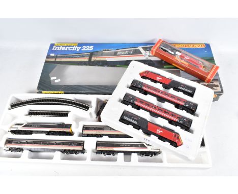 A BOXED HORNBY RAILWAYS OO GAUGE INTERCITY 225 TRAIN SET, No.R696, comprising class 91 locomotive  No.91 014 (R269) damaged p
