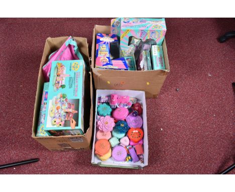 A COLLECTION OF BOXED BLUEBIRD POLLY POCKET SETS, mainly from the 1990's, to include Polly's Dream World, Pop-Up Party Play H