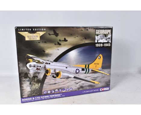 A BOXED LIMITED EDITION CORGI AVIATION ARCHIVE BOEING B-17G FLYING FORTRESS 1:72 DIE-CAST MODEL MILITARY AIRCRAFT, WWII in Eu