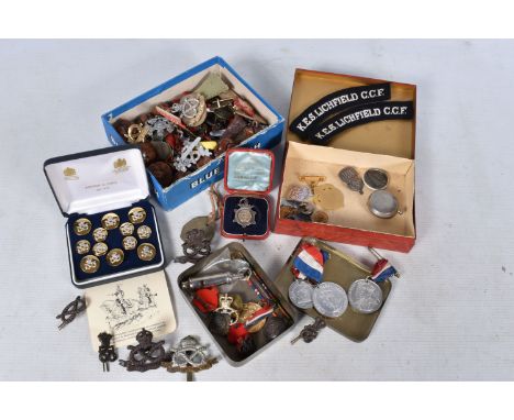 A COLLECTION OF STAFFORDSHIRE REGIMENT ITEMS, plus others to include two officers cap badges from north and south staffs plus