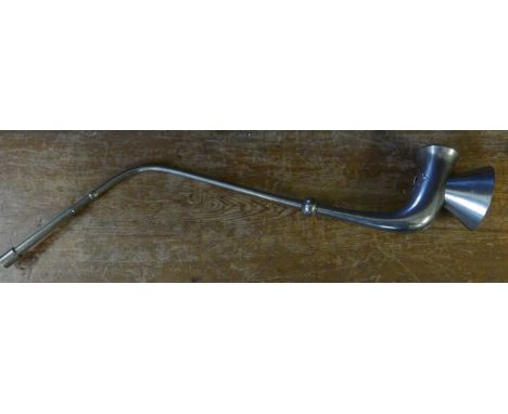 A Chinese base metal opium pipe bearing eight character mark to base.