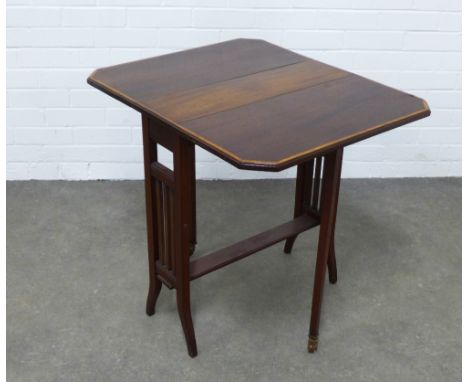 Edwardian mahogany Sutherland table, 73 x 67 x 61cm. 