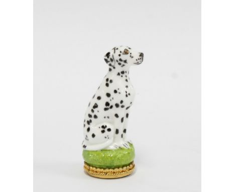 Halcyon Days enamel bonbonniere of a Dalmatian, silver gilt mounted with a moss agate hardstone seal to the base, London hall