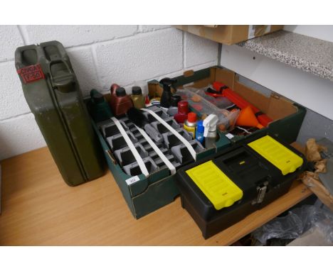Collection motoring accessories to include tools, cleaning equipment, jerry can, toolbox etc 