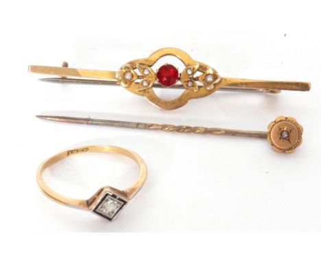 Mixed Lot: 18ct stamped single stone diamond ring, an old cut diamond cardinal set in an engraved and millegrain mount, size 