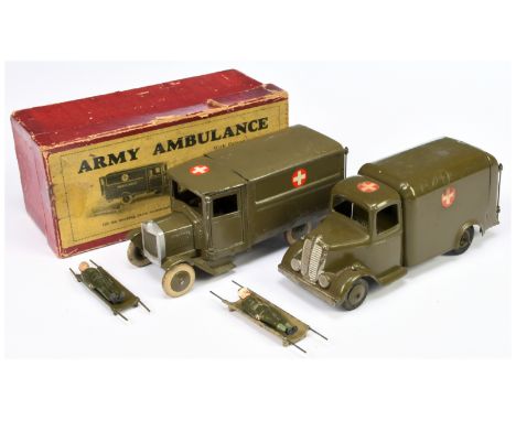Britains - Set No. 1512 - A Pair of Army Ambulances. Comprising 1 x 1937 version, boxed &amp; 1 x 1948 version, unboxed. Incl