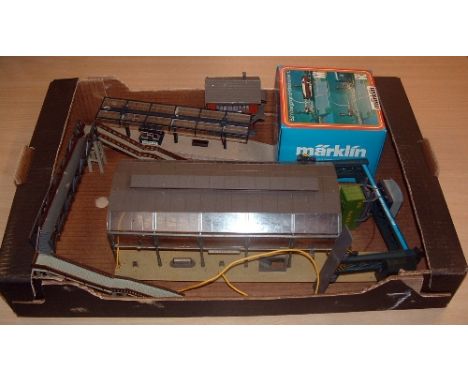 MARKLIN 3 Trays containing a 7292M Level Crossing Set (Mint Boxed) - Vollmer Kit Built double Track Station with Canopy and a