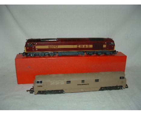LIMA 2 x Diesels - L205126 Class 52 BR Sand CO CO 'Western Enterprise' (Pick up wheels need cleaning otherwise Good) and L204