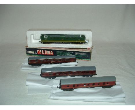 LIMA N 220253 BR 2 Tone Green Class 55 Deltic 'Meld' (Excellent in a Fair Box), 2 x BR(M) Maroon Mk1's and an LMS Maroon Full