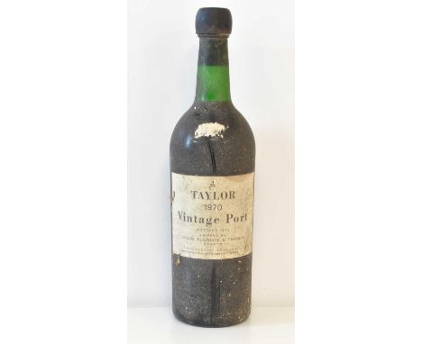 Taylor’s Vintage Port 1970  1 bottle Taylor’s Vintage Port 1970 – Bottled by Thomas Baty & Sons Liverpool (b/n – light cellar