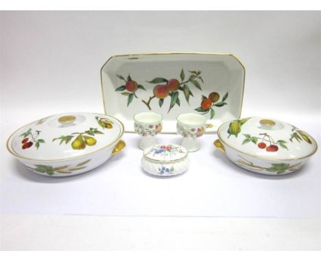 A GROUP OF ROYAL WORCESTER 'EVESHAM' PATTERN TABLEWARE  comprising of two covered serving dishes, an oblong serving dish.  Al