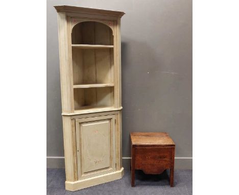A Georgian oak commode 48 x 44 x 39cm with ceramic pot and lid, together with a white painted floor standing corner cupboard 