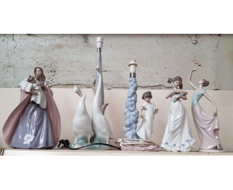 5 Nao pieces including 2 table lamps and large figure of mother holding baby girl 