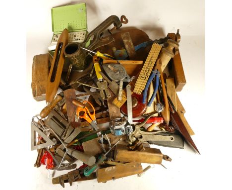 A collection of early 20th century and later carpenters hand tools, in three boxes. (3) 
