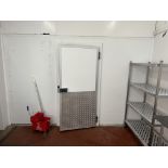 *Cold Room Aluminium L-Shape Racking System 250x110cm x 168cm tall
