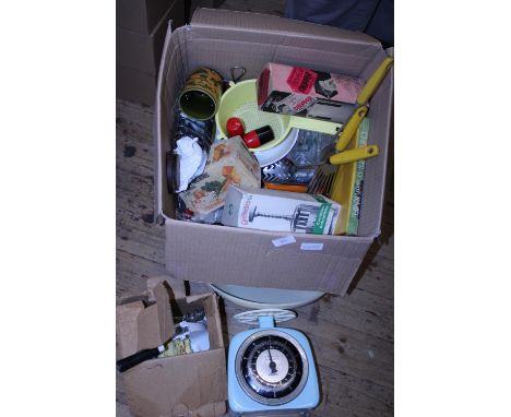 A job lot of vintage kitchenalia, postage unavailable 