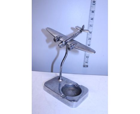 A vintage 1940's chrome ash tray 